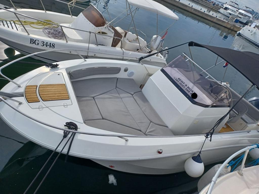 Atlantic 750 Open image 3