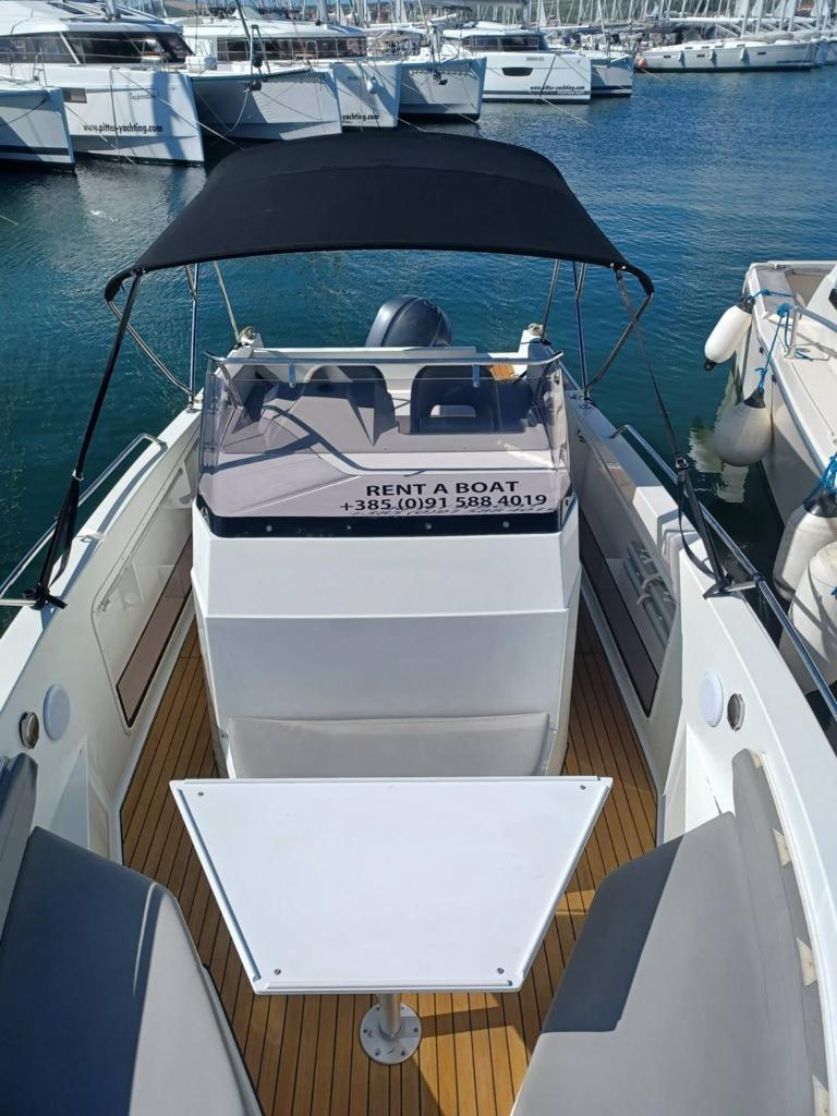 Atlantic 750 Open image 6