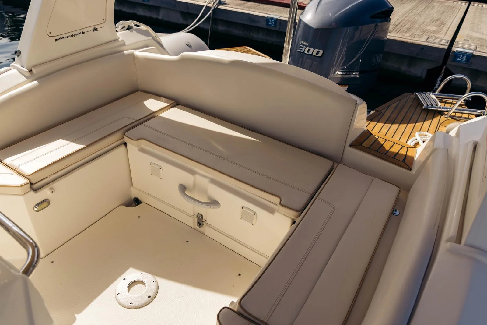 Nuova Jolly 25 Prince image 11