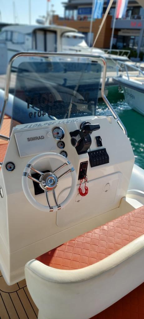 Ris Marine 650 Exclusive image 2