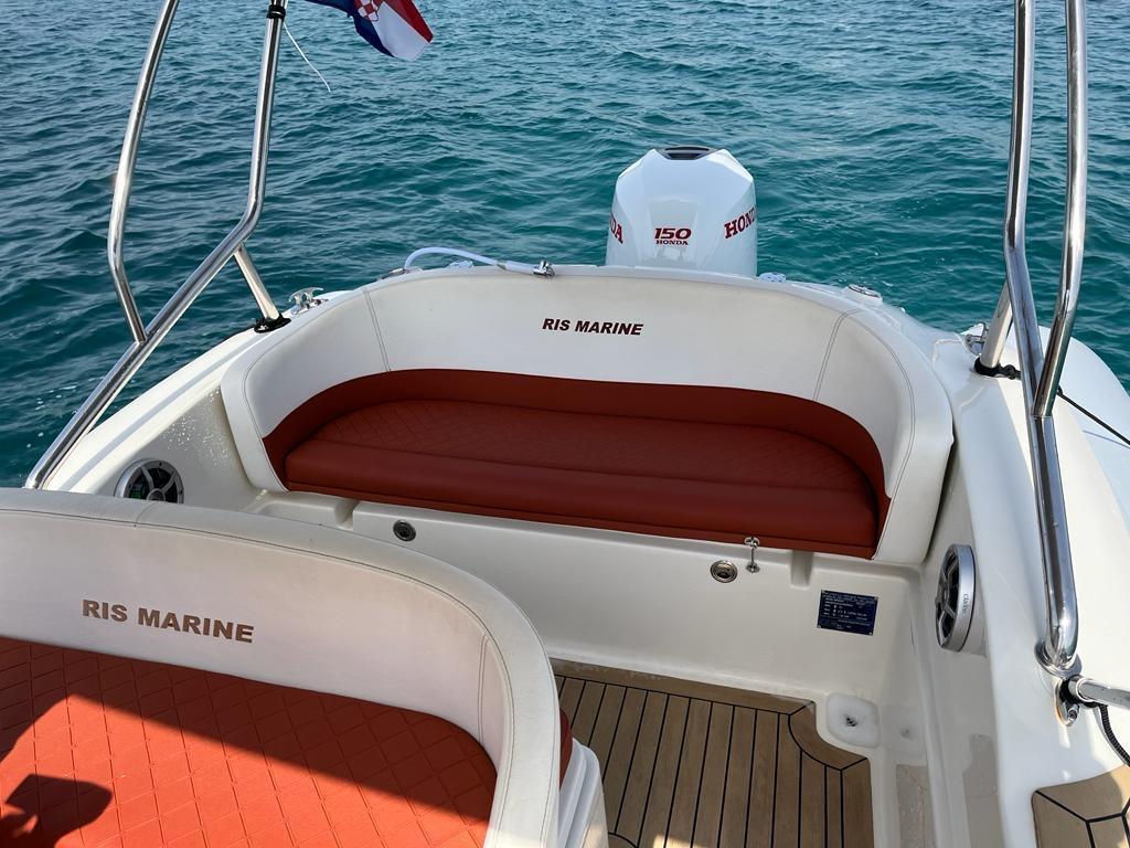 Ris Marine 650 Exclusive image 4
